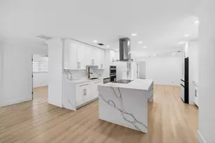 360 SW 2nd St, Boca Raton, FL 33432 - Photo 16