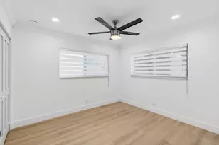 360 SW 2nd St, Boca Raton, FL 33432 - Photo 54