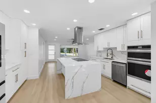 360 SW 2nd St, Boca Raton, FL 33432 - Photo 24