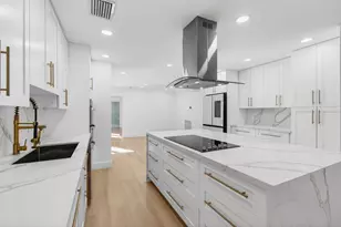 360 SW 2nd St, Boca Raton, FL 33432 - Photo 18