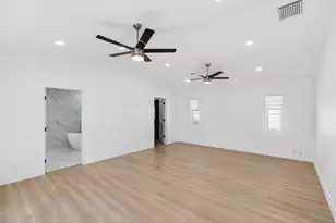 360 SW 2nd St, Boca Raton, FL 33432 - Photo 30