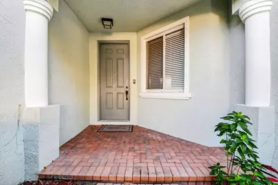 2138 Oakmont Drive, Riviera Beach, FL 33404 - Photo 4