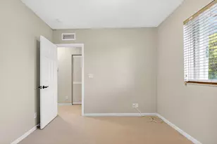 2138 Oakmont Dr, Riviera Beach, FL 33404 - Photo 36