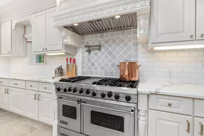 9 Via Vizcaya, Palm Beach, FL 33480 - Photo 12