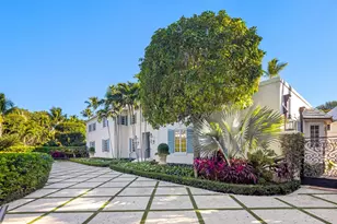 9 Via Vizcaya, Palm Beach, FL 33480 - Photo 2