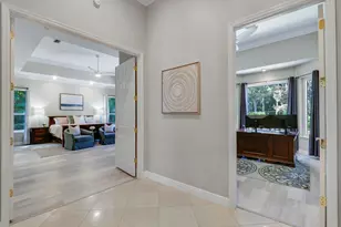 18512 SE Old Trail Dr E, Jupiter, FL 33478 - Photo 12