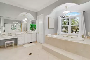 18512 SE Old Trail Dr E, Jupiter, FL 33478 - Photo 16