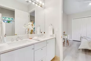 18512 SE Old Trail Dr E, Jupiter, FL 33478 - Photo 38