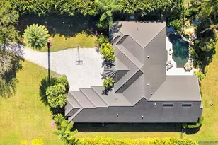 18512 SE Old Trail Dr E, Jupiter, FL 33478 - Photo 52