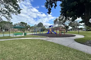 705 7th Ct, Palm Beach Gardens, FL 33410 - Photo 30