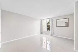 10 Royal Palm Way, Boca Raton, FL 33432 - Photo 24