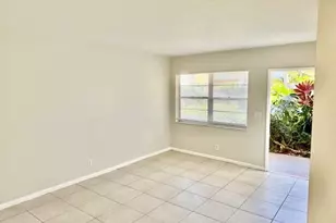 240 Croton Ave, Lantana, FL 33462 - Photo 2