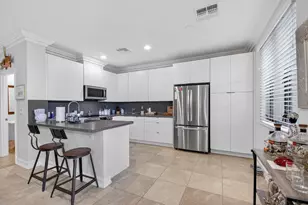 320 Via Villagio, Hypoluxo, FL 33462 - Photo 14