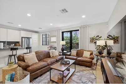 320 Via Villagio, Hypoluxo, FL 33462 - Photo 8