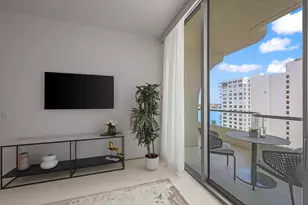 200 Arkona Ct, West Palm Beach, FL 33401 - Photo 18