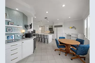 81 Via Verona, Palm Beach Gardens, FL 33418 - Photo 8