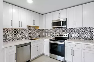 700 Waterside Dr, Hypoluxo, FL 33462 - Photo 4