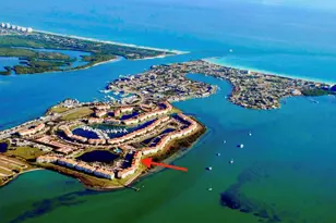 29 Harbour Isle Dr W, Hutchinson Island, FL 34949 - Photo 40