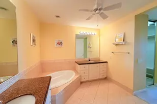 29 Harbour Isle Dr W, Hutchinson Island, FL 34949 - Photo 8