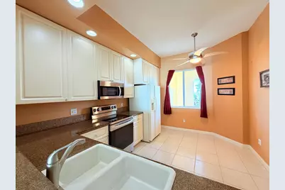 29 Harbour Isle Drive W #Ph01, Hutchinson Island, FL 34949 - Photo 16
