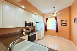 29 Harbour Isle Dr W, Hutchinson Island, FL 34949 - Photo 16
