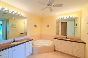 29 Harbour Isle Dr W, Hutchinson Island, FL 34949 - Photo 10
