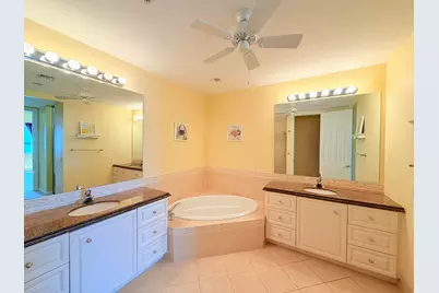 29 Harbour Isle Drive W #Ph01, Hutchinson Island, FL 34949 - Photo 12