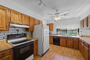 4914 Acorn Dr, Boca Raton, FL 33487 - Photo 16