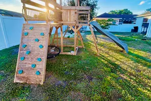 1626 SW Neptune Ave, Port Saint Lucie, FL 34953 - Photo 32