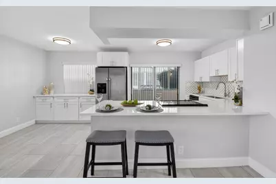 450 Piedmont J #450, Delray Beach, FL 33484 - Photo 8