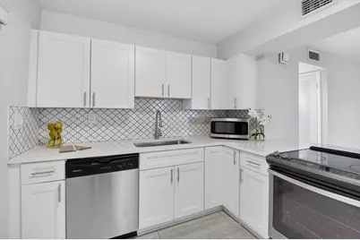 450 Piedmont J #450, Delray Beach, FL 33484 - Photo 14