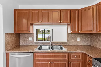 5326 Jog Lane, Delray Beach, FL 33484 - Photo 6