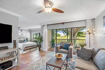 501 Greensward Lane #101-C, Delray Beach, FL 33445 - Photo 4