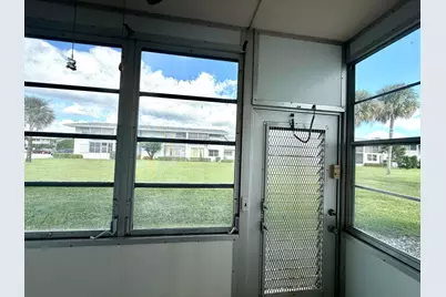 148 Coventry G, West Palm Beach, FL 33417 - Photo 12