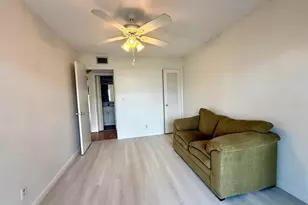 148 Coventry G, West Palm Beach, FL 33417 - Photo 10