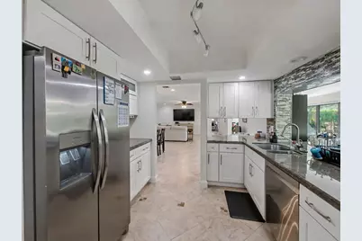 720 Muirfield Circle, Atlantis, FL 33462 - Photo 6