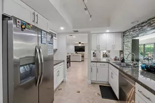 720 Muirfield Cir, Atlantis, FL 33462 - Photo 6