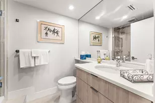 2427 Presidential Way, West Palm Beach, FL 33401 - Photo 16