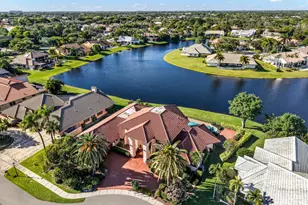 3215 St Charles Pl, Boca Raton, FL 33434 - Photo 8