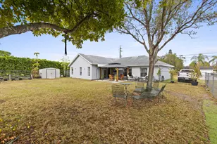 1042 SW Sultan Dr, Port Saint Lucie, FL 34953 - Photo 24