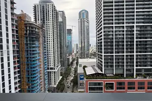 121 NE 5th St, Miami, FL 33132 - Photo 2