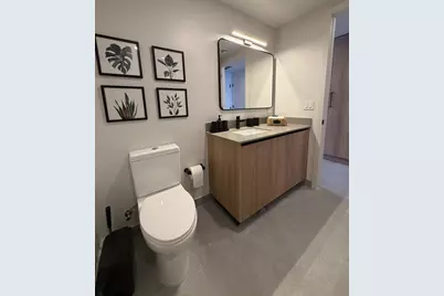 121 NE 5th Street #2309, Miami, FL 33132 - Photo 4