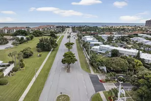 127 Ocean Dunes Cir, Jupiter, FL 33477 - Photo 6