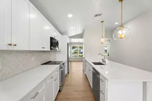 1120 SW 34th St, Palm City, FL 34990 - Photo 10