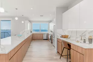 41 SW Seminole St, Stuart, FL 34994 - Photo 8