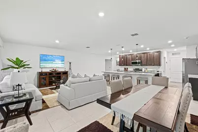 701 NE Perch Lane, Port Saint Lucie, FL 34983 - Photo 4