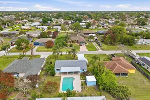 420 SE Streamlet Ave, Port Saint Lucie, FL 34983 - Photo 44
