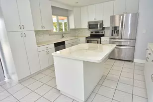 420 SE Streamlet Ave, Port Saint Lucie, FL 34983 - Photo 12