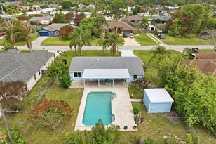 420 SE Streamlet Ave, Port Saint Lucie, FL 34983 - Photo 38