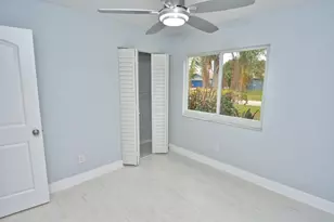 420 SE Streamlet Ave, Port Saint Lucie, FL 34983 - Photo 18